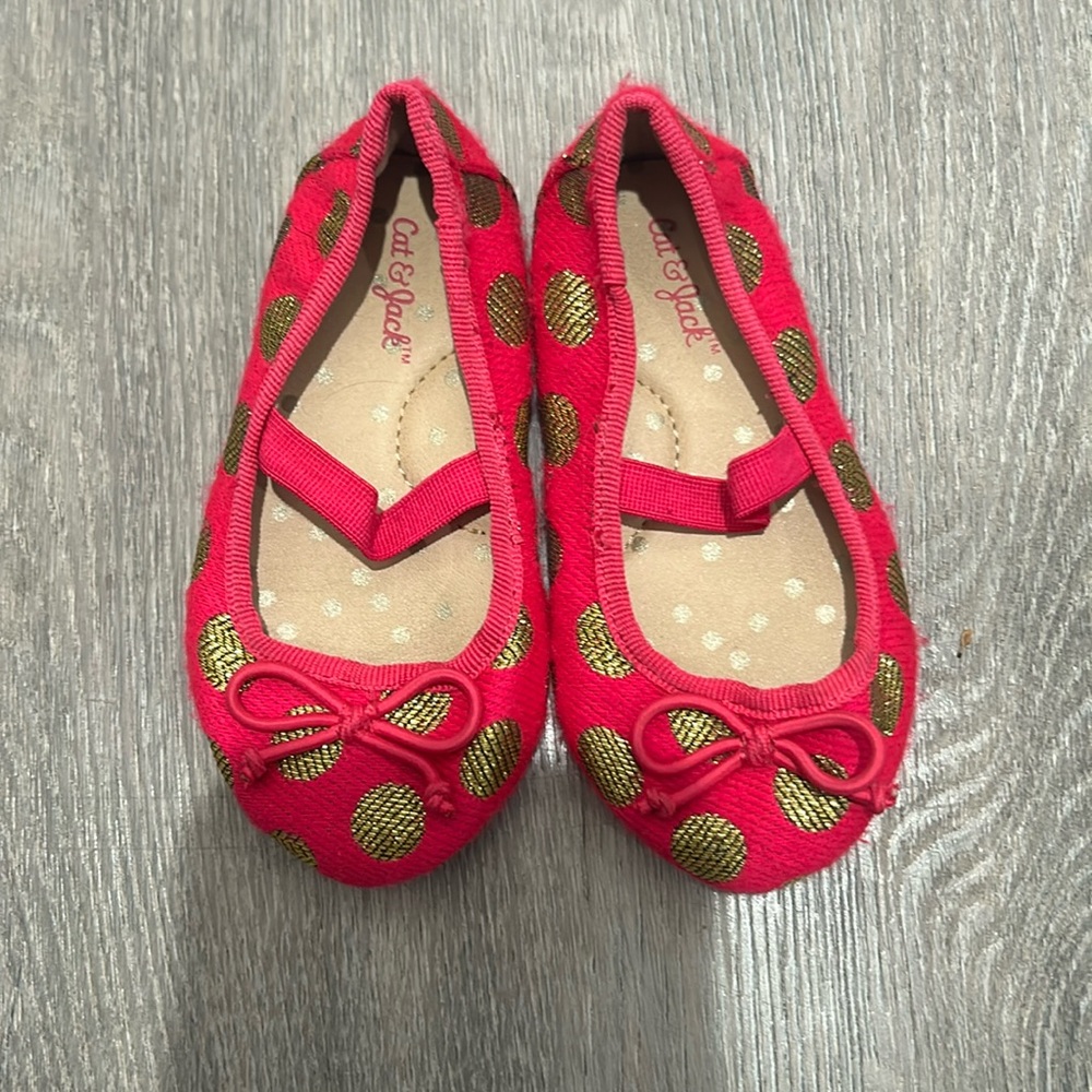 Cat and Jack pink and gold ballet flats